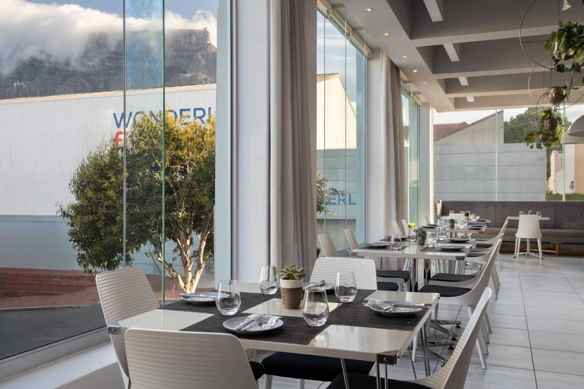 Protea Hotel Fire & Ice By Marriott Kapstadt Exterior foto