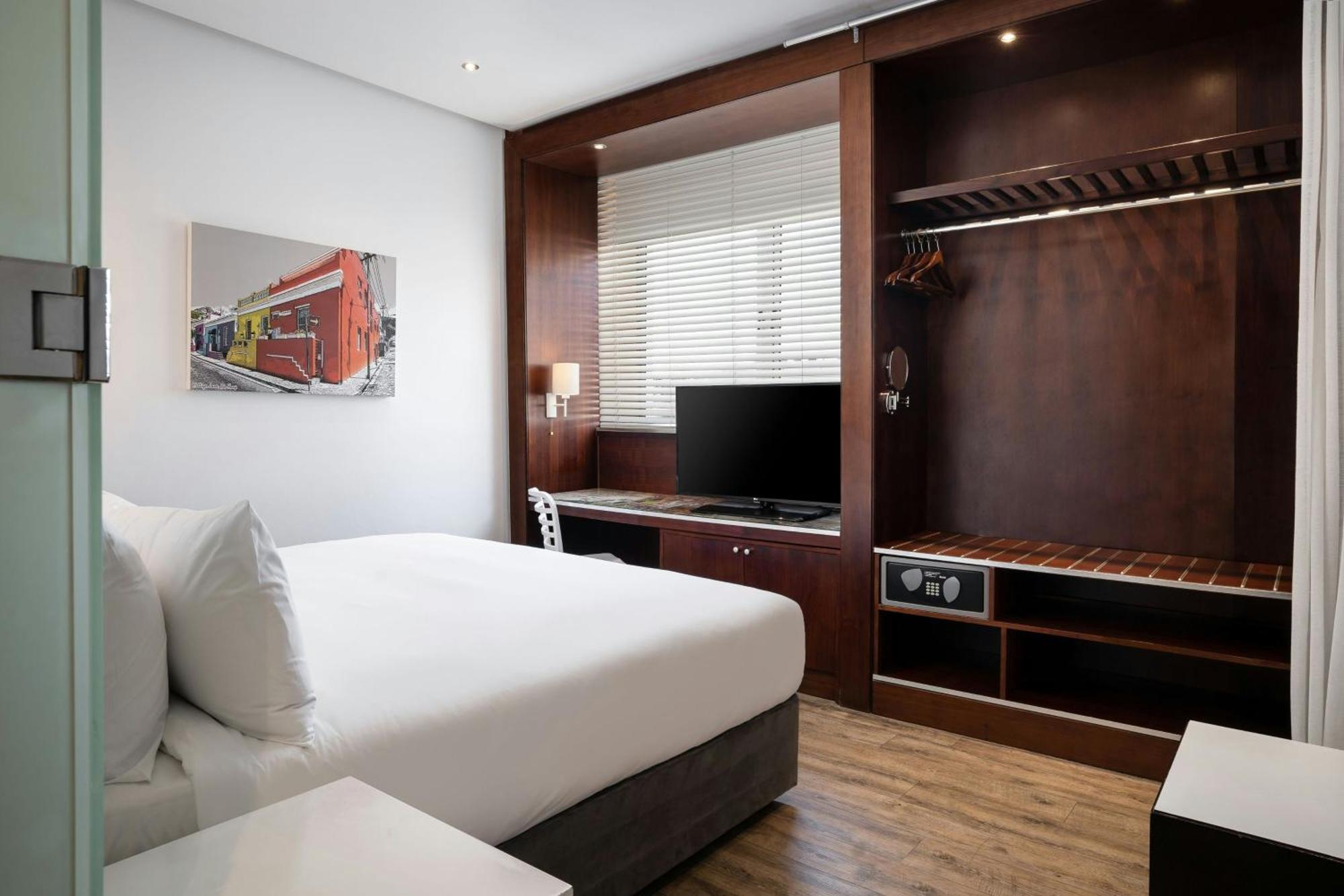 Protea Hotel Fire & Ice By Marriott Kapstadt Exterior foto